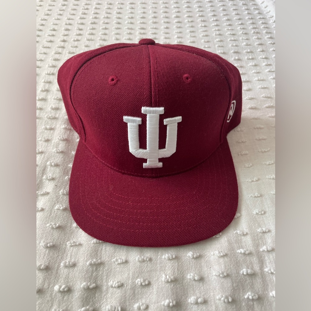 Indiana University Fitted Baseball Hat 7 1/8